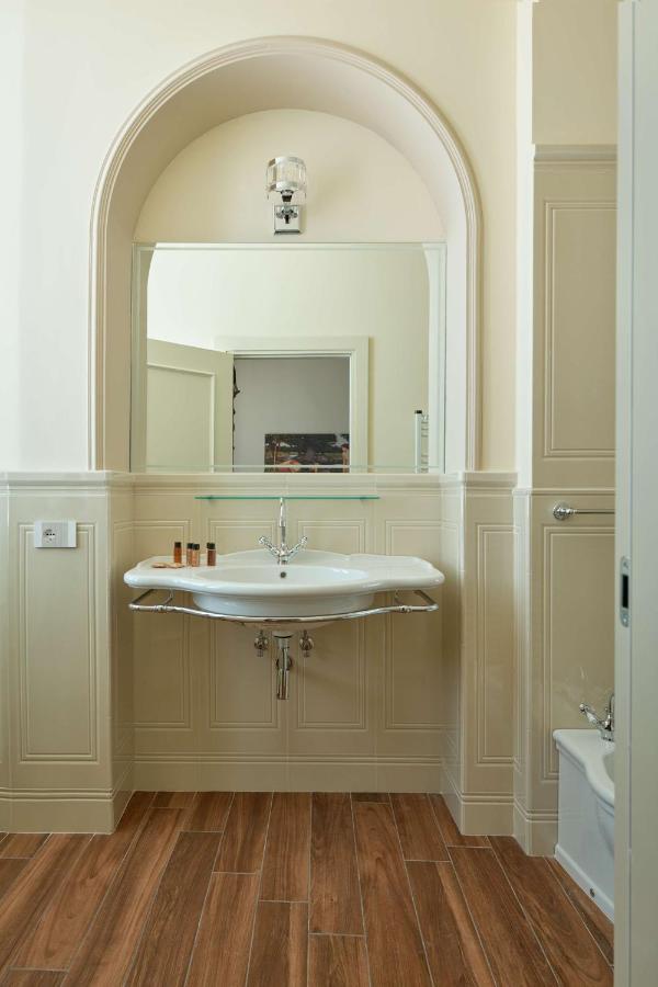 Residenza Mondragone Bed and Breakfast Firenze Eksteriør billede