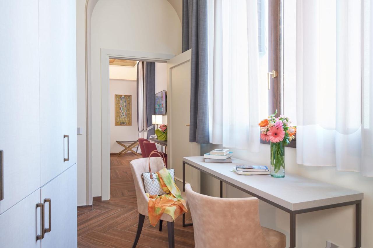 Residenza Mondragone Bed and Breakfast Firenze Eksteriør billede